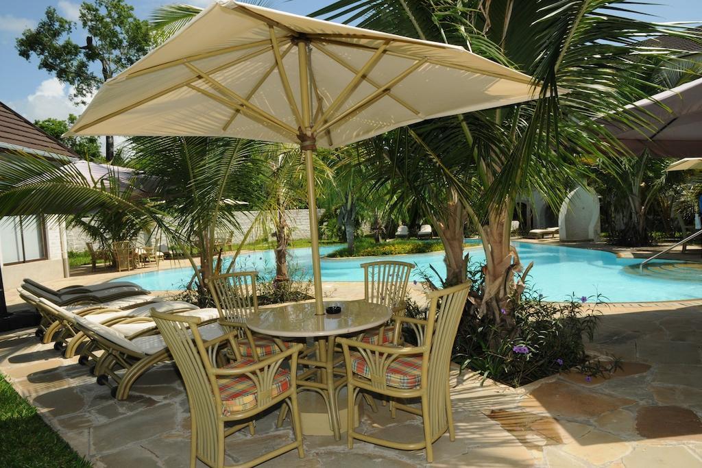 Lotfa Resort Diani เดียนีบีช ภายนอก รูปภาพ