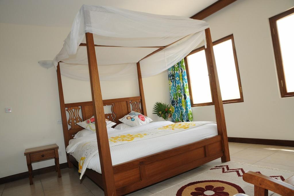 Lotfa Resort Diani เดียนีบีช ภายนอก รูปภาพ