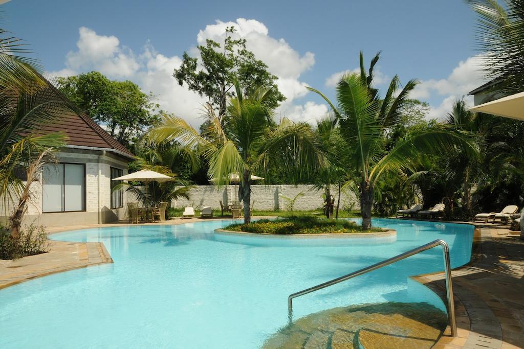 Lotfa Resort Diani เดียนีบีช ภายนอก รูปภาพ