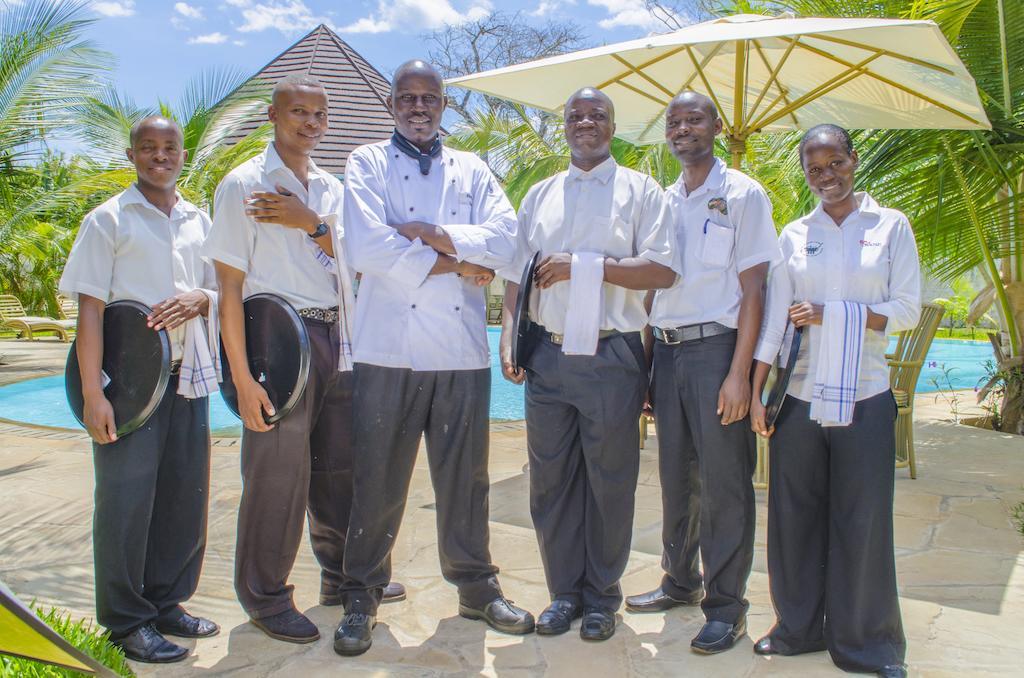 Lotfa Resort Diani เดียนีบีช ภายนอก รูปภาพ