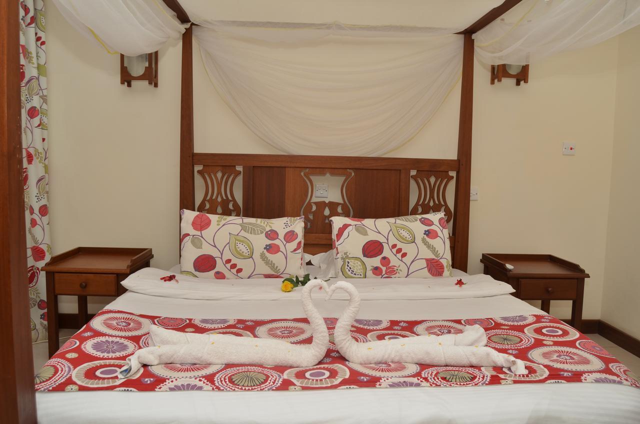 Lotfa Resort Diani เดียนีบีช ภายนอก รูปภาพ